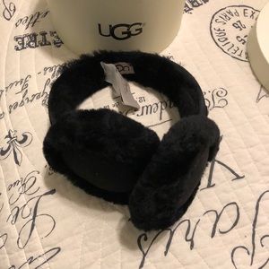Ugg REAL Fur Shearing Sheepskin earmuffs